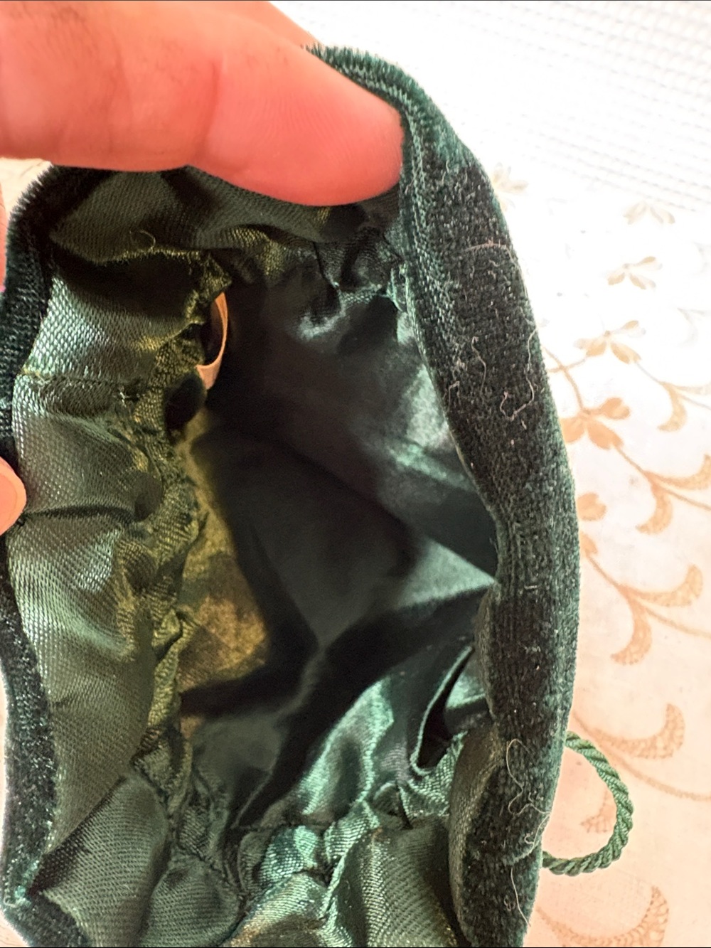 Drawstring pouch - Picture 6 of 8